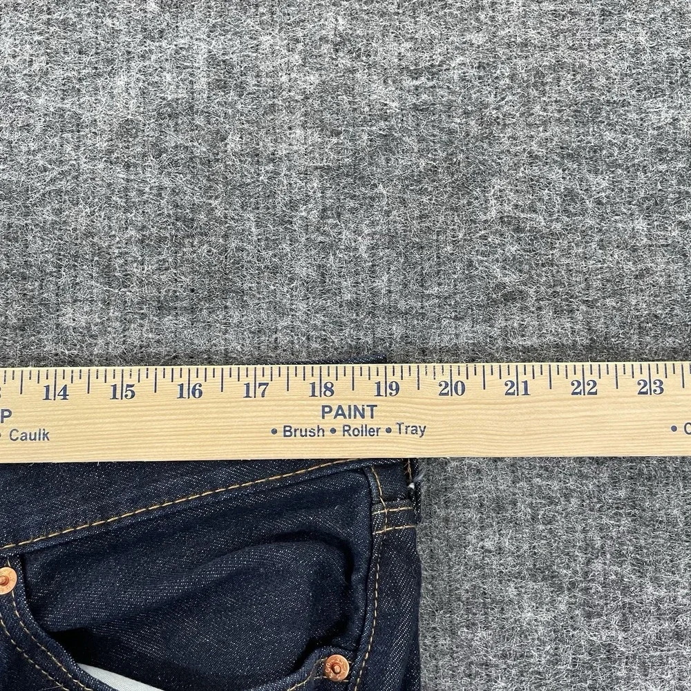 Levis 550 Men's Size 38x30 Blue Denim‎ 5 Pocket Straight Leg Jeans